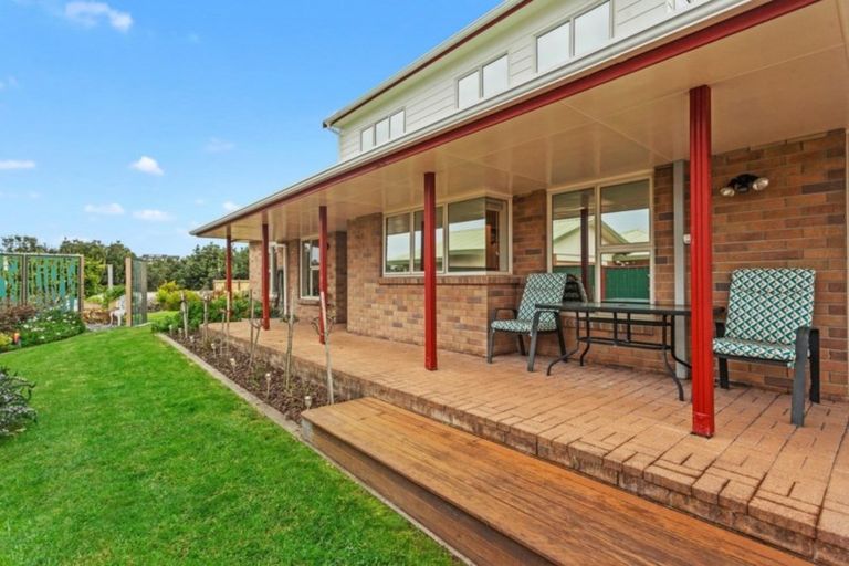 Photo of property in 21 The Glebe, Coastlands, Whakatane, 3120