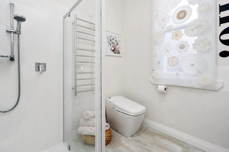 Photo of property in 16 Zealandia Street, Kensington, Whangarei, 0112