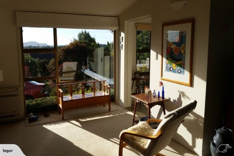 Photo of property in 47 Seddon Street, Waikanae, 5036