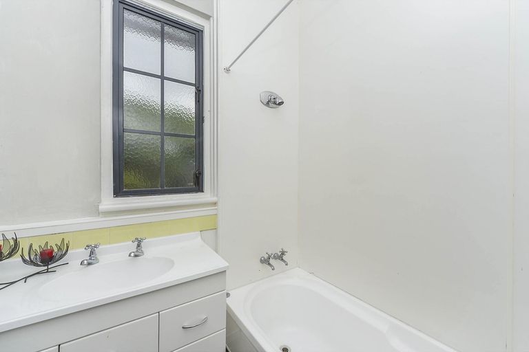 Photo of property in 181 Studholme Street, Morrinsville, 3300