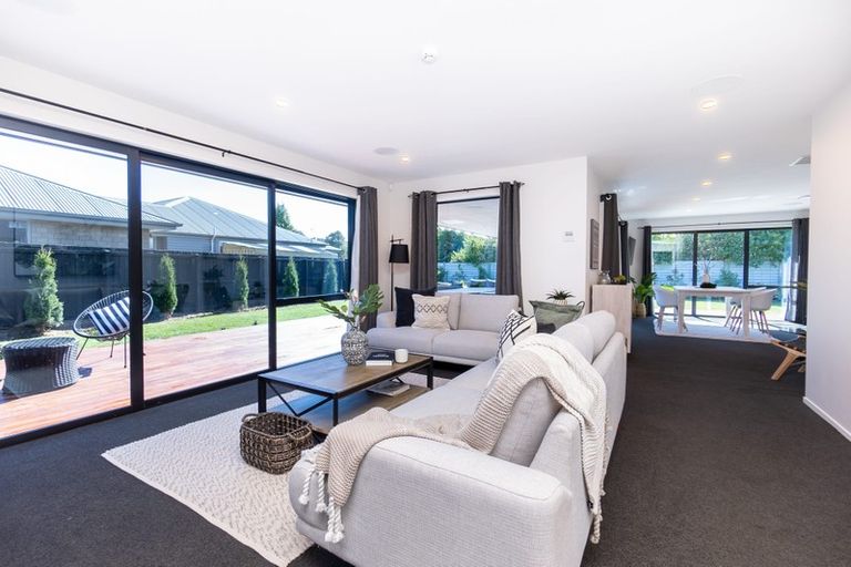 Photo of property in 15 Godwin Grove, Rolleston, 7614