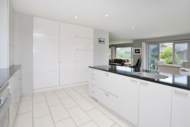 Photo of property in 17 Rosewood Drive, Rosedale, Invercargill, 9810