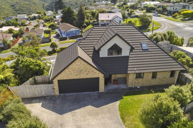 Photo of property in 23 Kelso Grove, Kelson, Lower Hutt, 5010