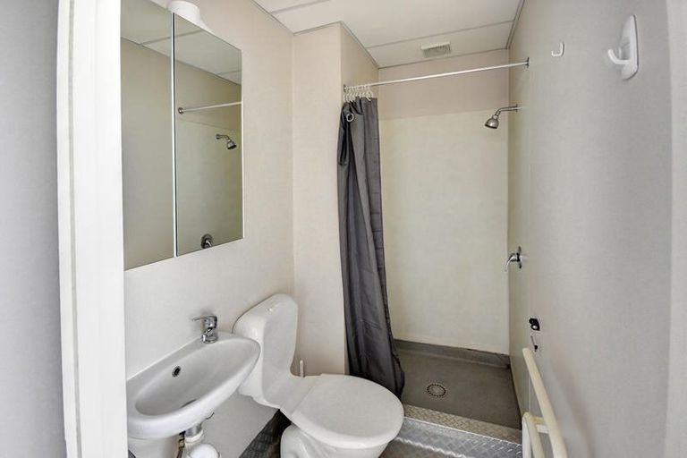 Photo of property in 5e Anzac Avenue, Dunedin Central, Dunedin, 9016