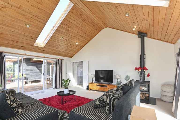 Photo of property in 1405 Taihape Road, Sherenden, Hastings, 4179