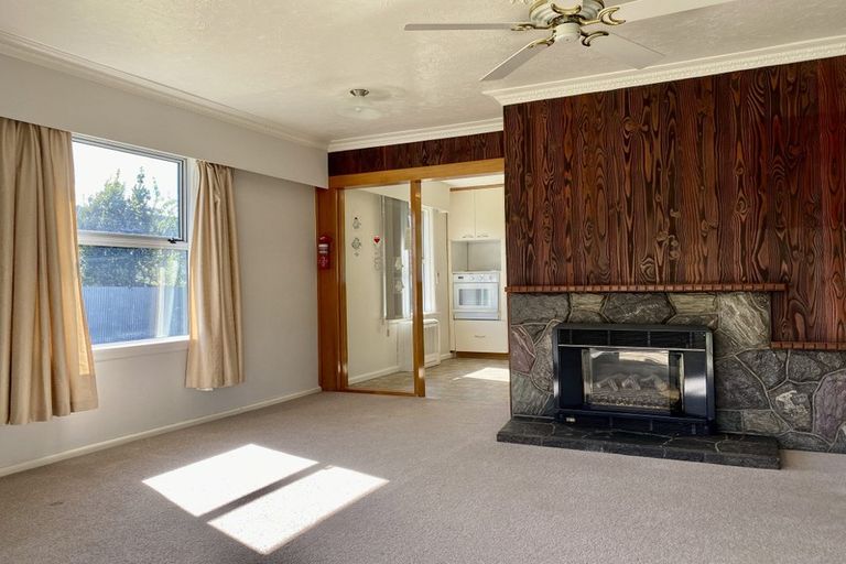 Photo of property in 8 Renwick Place, Hillmorton, Christchurch, 8025