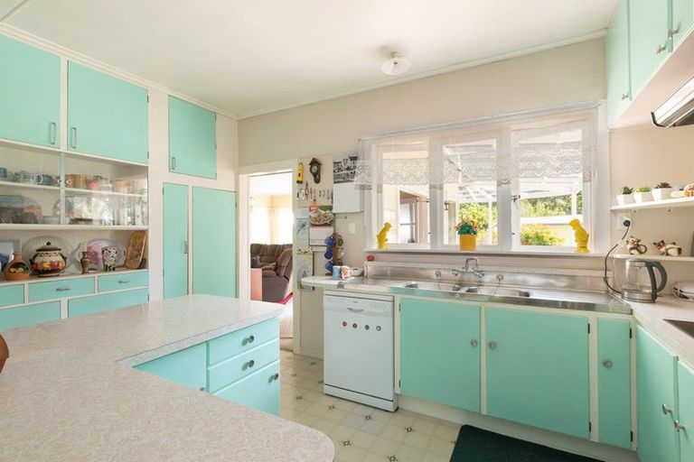 Photo of property in 704 State Highway 1, Wellsford, 0975