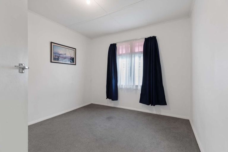 Photo of property in 58 Polson Street, Castlecliff, Whanganui, 4501