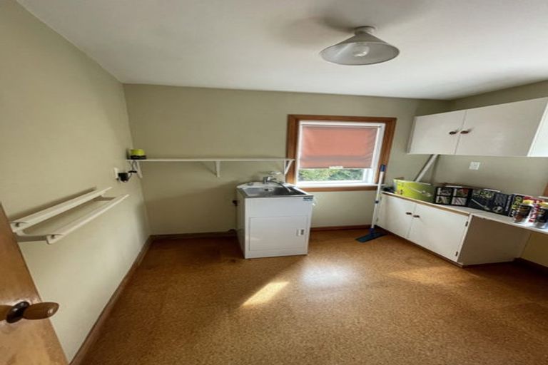 Photo of property in 135 Somerfield Street, Somerfield, Christchurch, 8024