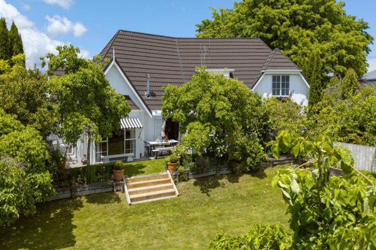 Photo of property in 2/18 Pipi Street, Two Mile Bay, Taupo, 3330