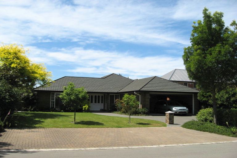 Photo of property in 7 Amesbury Mews, Avonhead, Christchurch, 8042