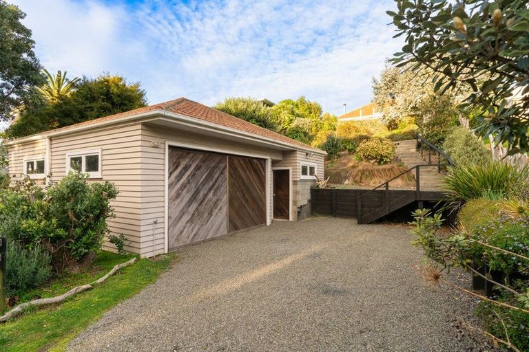 Photo of property in 108 Wellington Road, Paekakariki, 5034