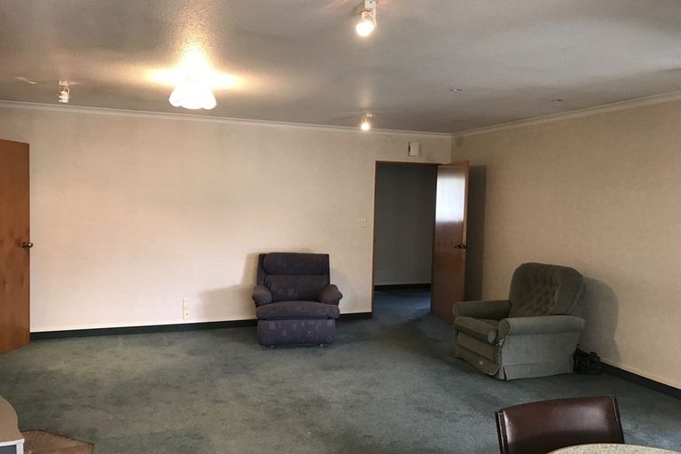 Photo of property in 73 Cameron Street, Ashburton, 7700