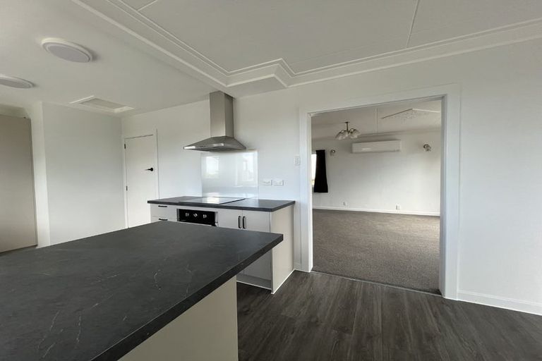 Photo of property in 65 Mornington Road, Balaclava, Dunedin, 9011