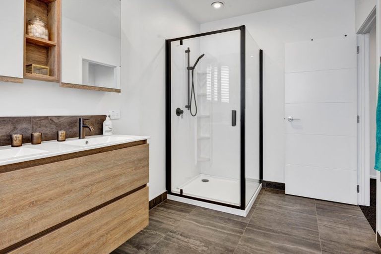 Photo of property in 4/20b Gordon Street, Glen Avon, New Plymouth, 4312