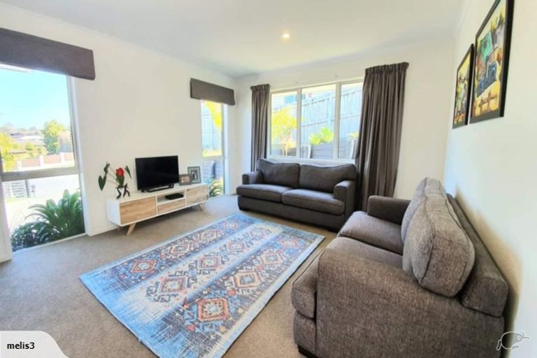 Photo of property in 55 Inverness Drive, Pyes Pa, Tauranga, 3112