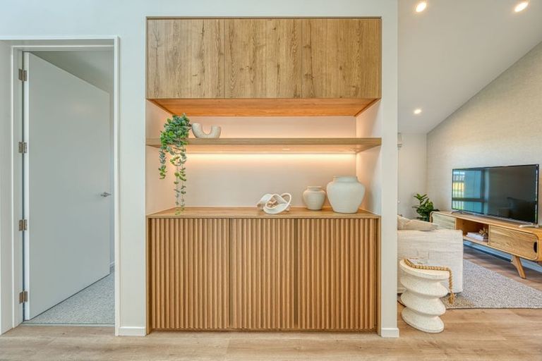 Photo of property in 13 Finstock Way, Rolleston, 7614