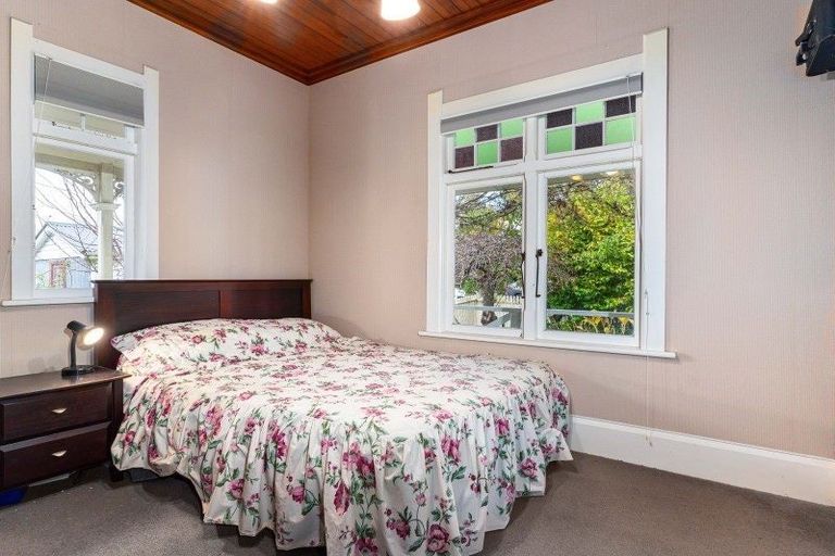 Photo of property in 44 Queen Street, Feilding, 4702