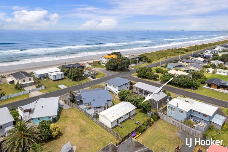 Photo of property in 62b Broadway Road, Waihi Beach, 3611