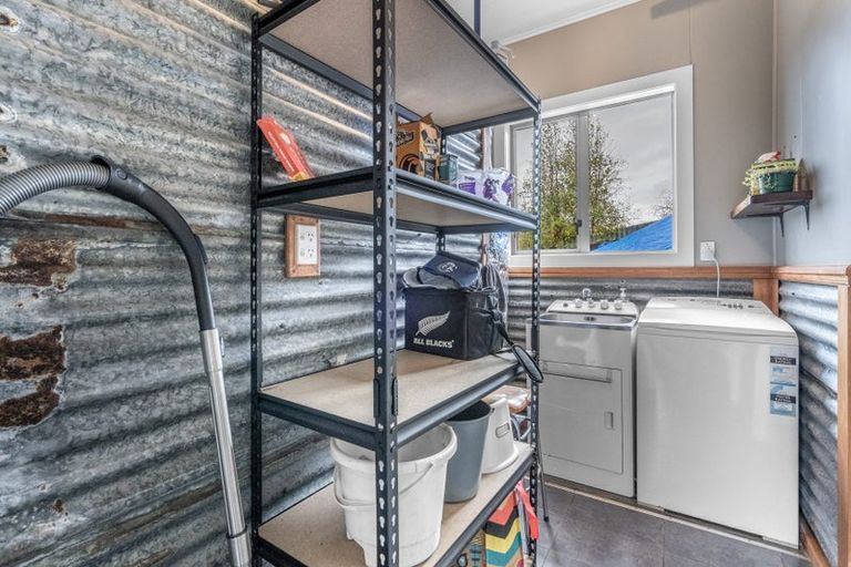 Photo of property in 17 Joseph Street, Gore, 9710