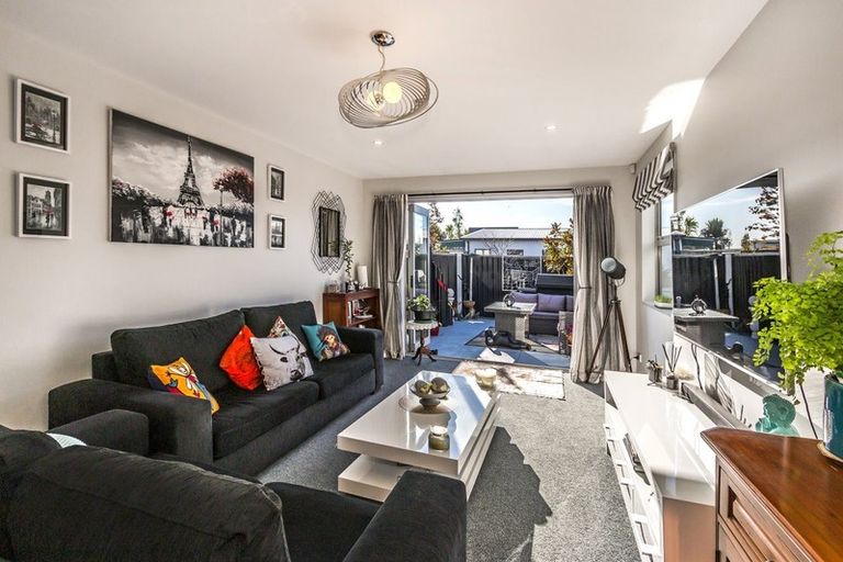 Photo of property in 46 Caulfield Avenue, Halswell, Christchurch, 8025