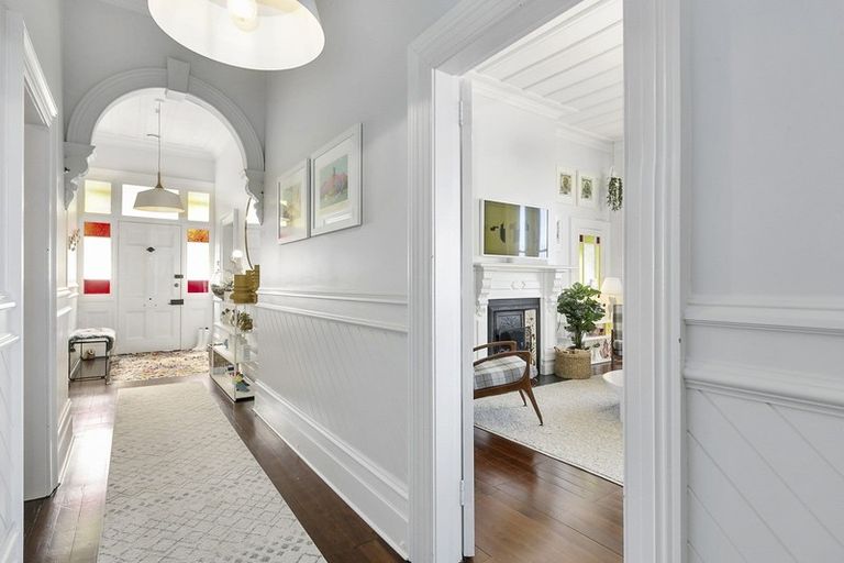 Photo of property in 2 Melrose Street, Roslyn, Dunedin, 9010