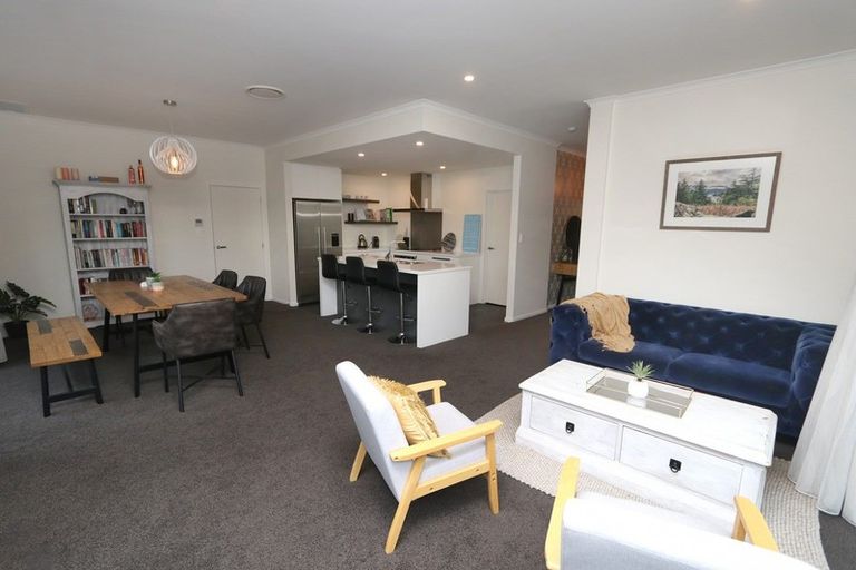 Photo of property in 8 Whiteoak Grove, Tinwald, Ashburton, 7700