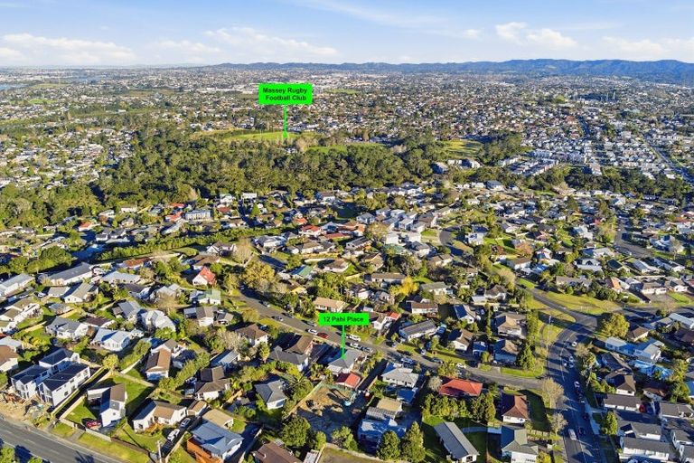 Photo of property in 12 Pahi Place, West Harbour, Auckland, 0618
