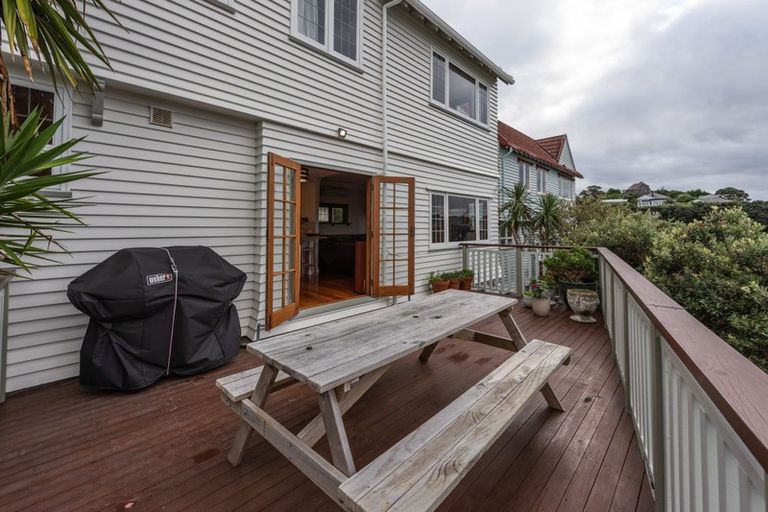 Photo of property in 51 Kainui Road, Hataitai, Wellington, 6021