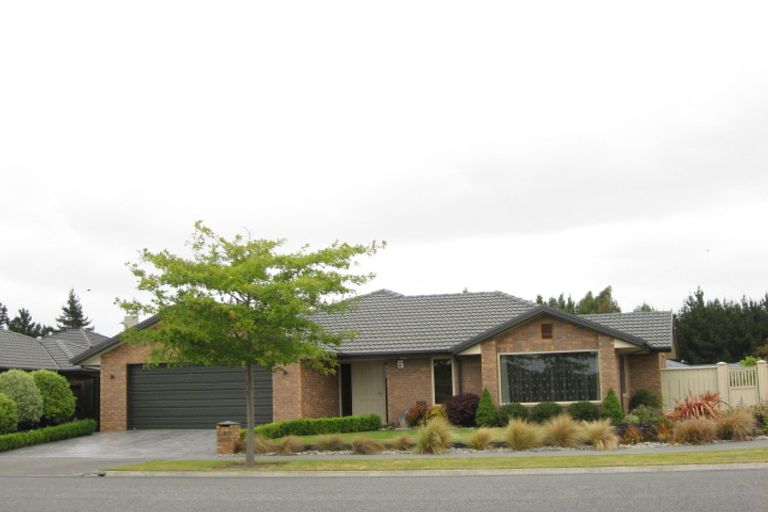 Photo of property in 15 Putake Drive, Parklands, Christchurch, 8083
