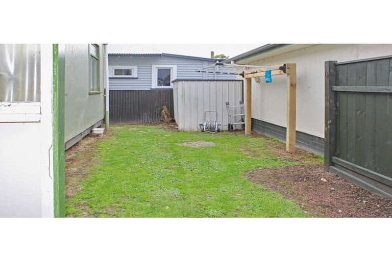 Photo of property in 83 Heretaunga Street, Palmerston North, 4414