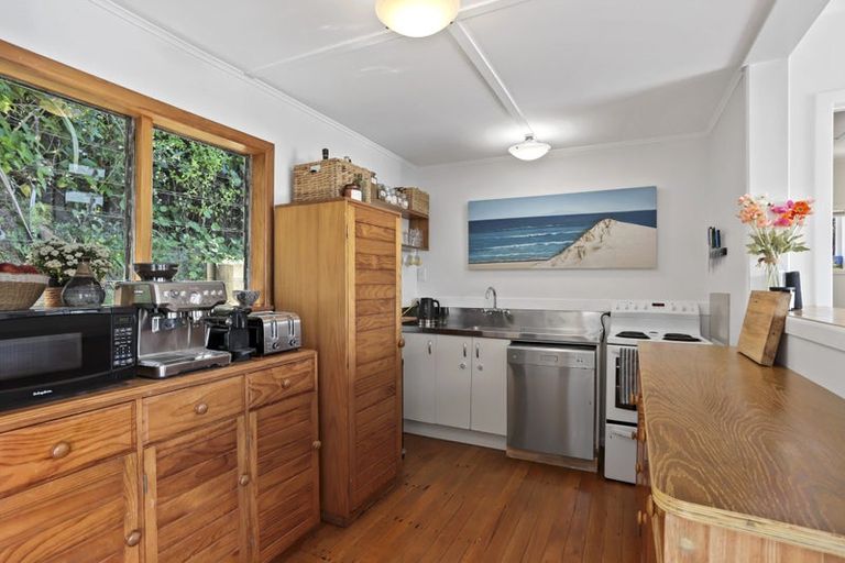 Photo of property in 2b Foster Avenue, Huia, Auckland, 0604