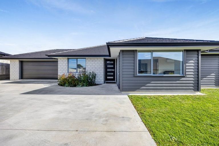 Photo of property in 7 Rua Place, Bell Block, New Plymouth, 4312