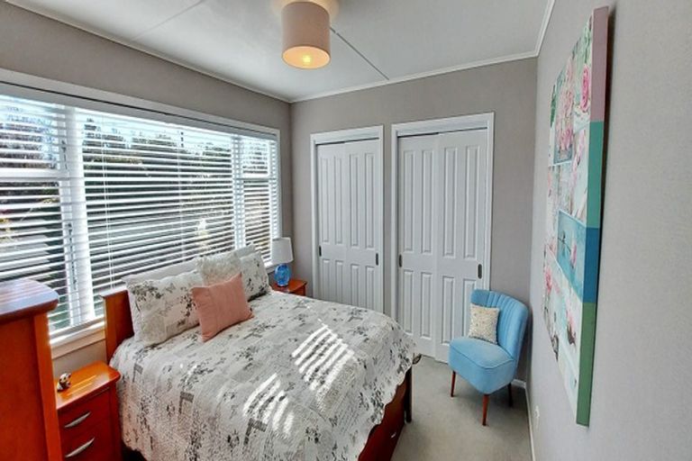 Photo of property in 51 Celia Street, Stratford, 4332