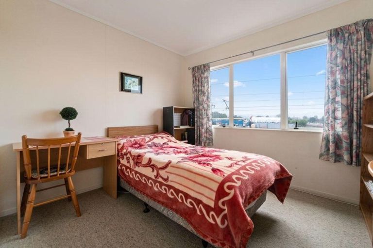 Photo of property in 55 Pooks Road, Ranui, Auckland, 0612