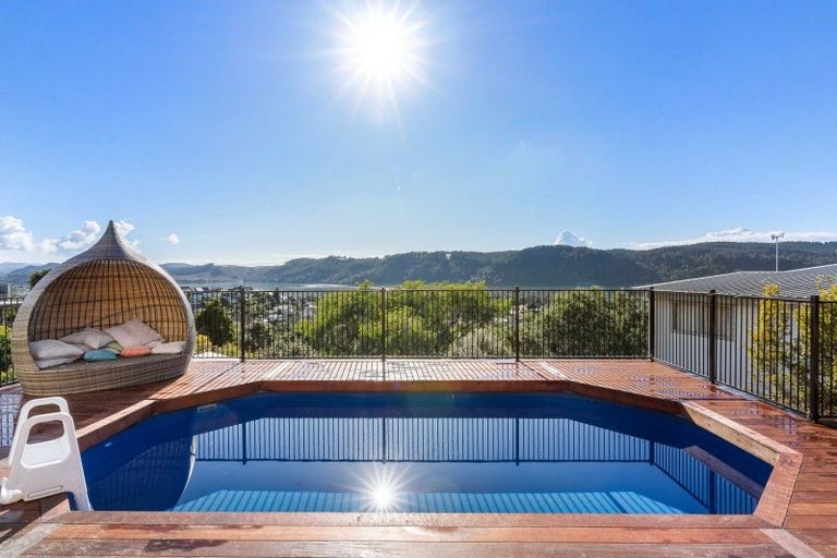 Photo of property in 150 Tirohanga Drive, Whangamata, 3620