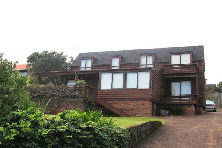 Photo of property in 3 Ashby Street, Russell, 0202