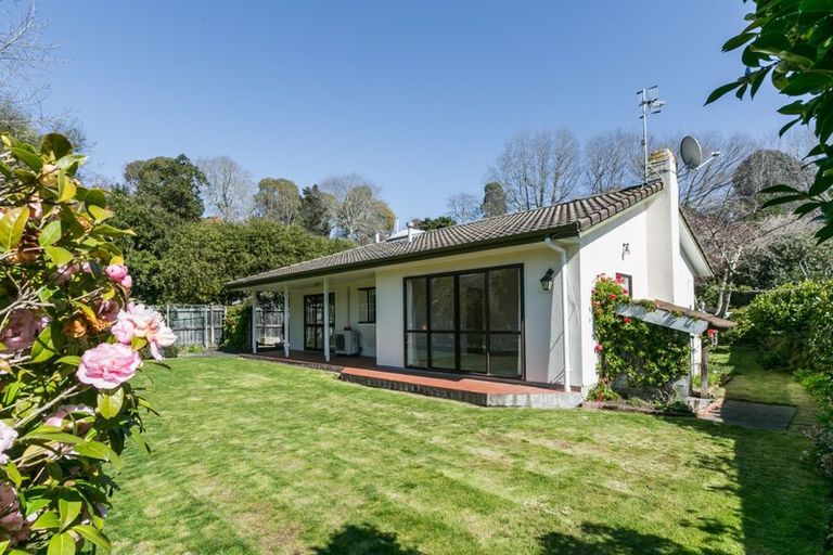 Photo of property in 9 Puflett Road, Havelock North, 4130