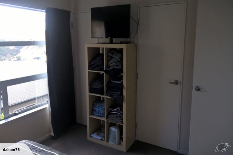 Photo of property in 44a Erlestoke Crescent, Churton Park, Wellington, 6037