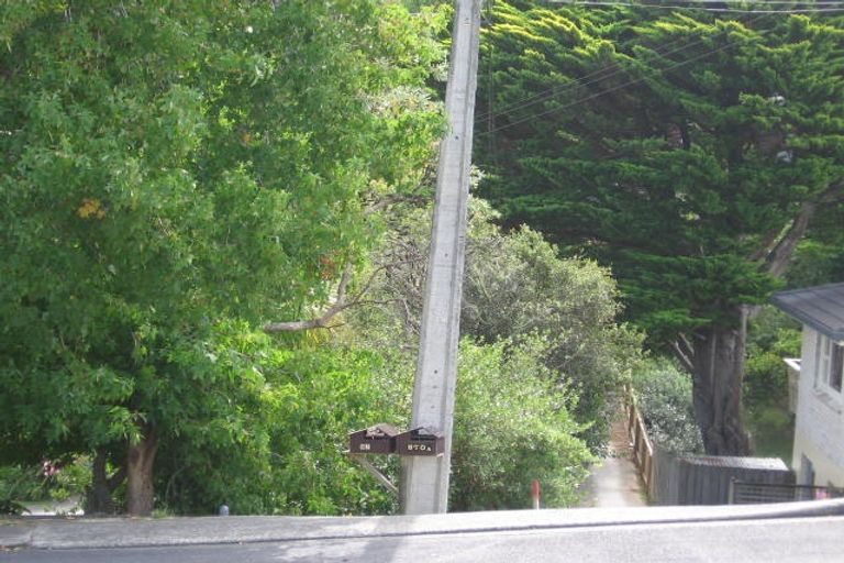 Photo of property in 1/970 Beach Road, Torbay, Auckland, 0630