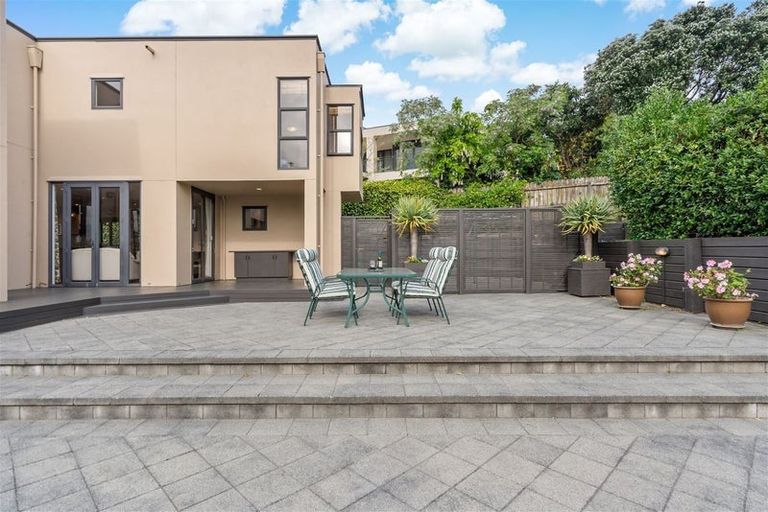 Photo of property in 7 Eynsham Court, Dannemora, Auckland, 2016