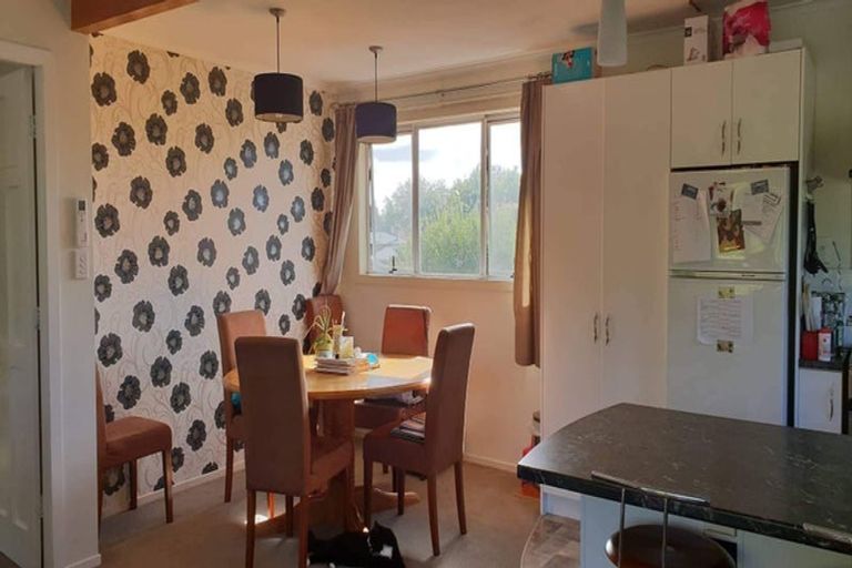 Photo of property in 51 Carlyle Street, Leamington, Cambridge, 3432