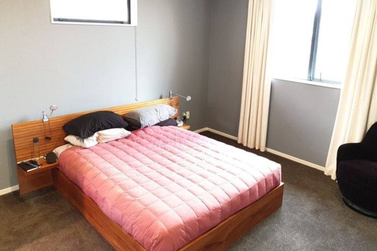 Photo of property in 10 Cartmel Avenue, Massey, Auckland, 0614