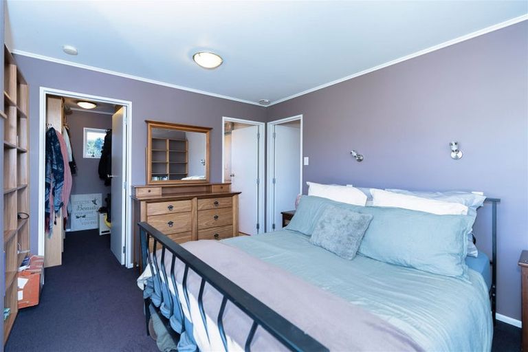 Photo of property in 7 Waikare Road, Raumati Beach, Paraparaumu, 5032