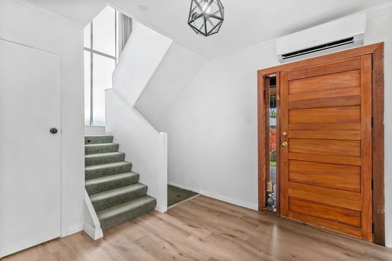 Photo of property in 12c Lane Street, Wallaceville, Upper Hutt, 5018