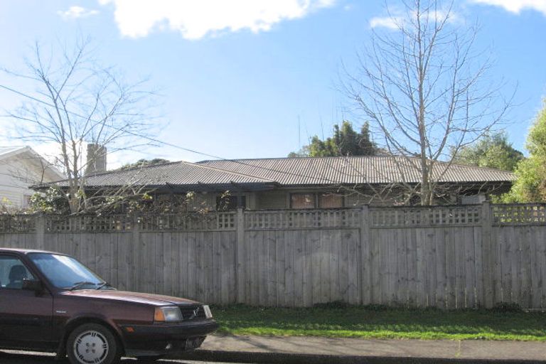 Photo of property in 23 Carr Street, Te Kamo, Whangarei, 0112