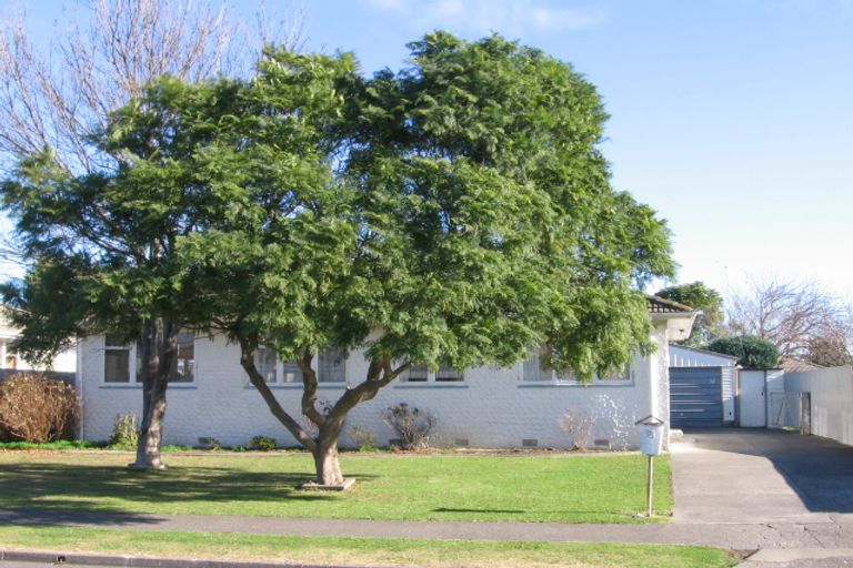 Photo of property in 38 Cottrell Crescent, Onekawa, Napier, 4110