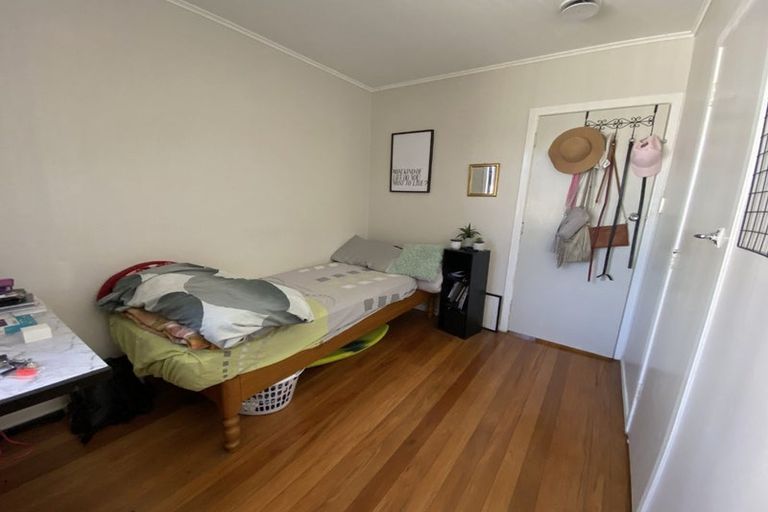 Photo of property in 81 Hepburn Road, Glendene, Auckland, 0602