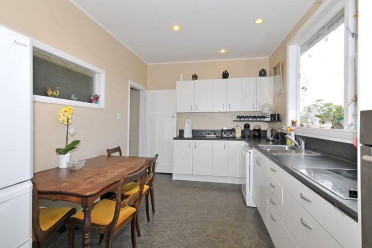 Photo of property in 51 Tirangi Road, Rongotai, Wellington, 6022