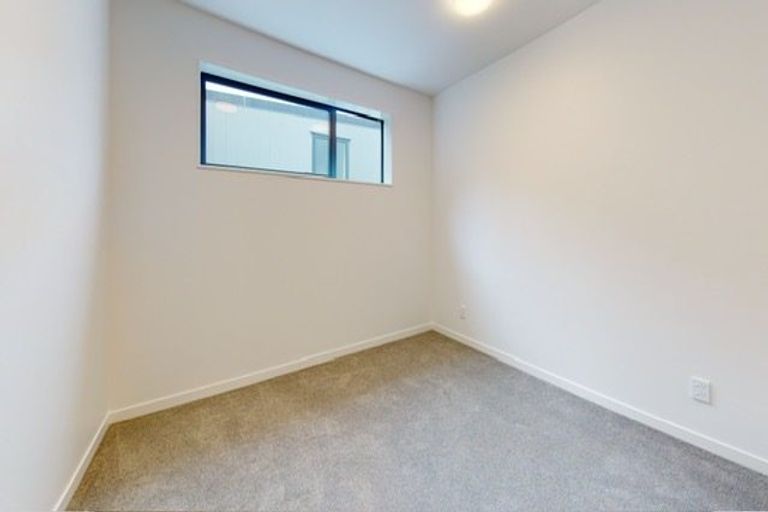 Photo of property in 4/67 Tiketike Way, Brooklyn, Wellington, 6021